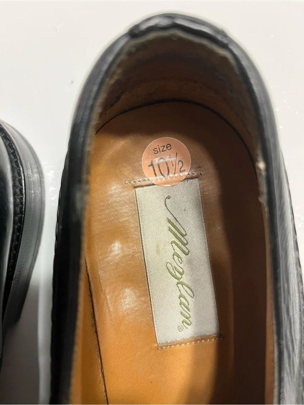 Mezlan Black Leather Lace-Up Derby Shoes
